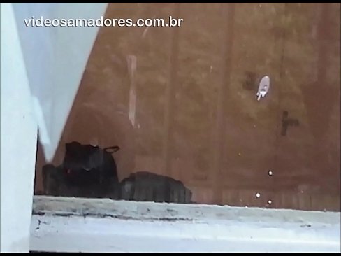 ❤️ Kara ọkunrin wiwo rẹ orebirin pẹlu miiran eniyan, gbigbasilẹ a fokii fidio lai disturbing awọn tọkọtaya ☑  Ibalopo ﹏